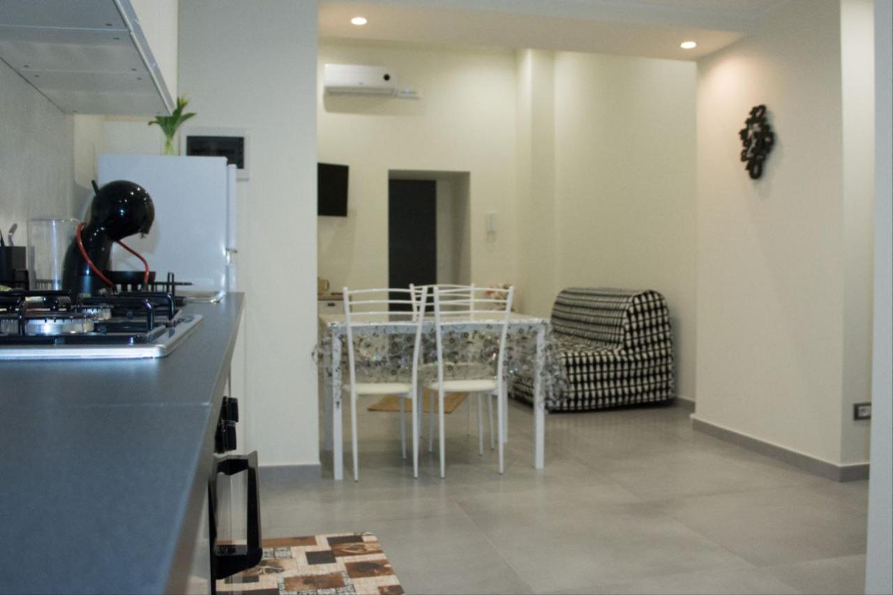 Suite Meghan Home Catania Exterior photo